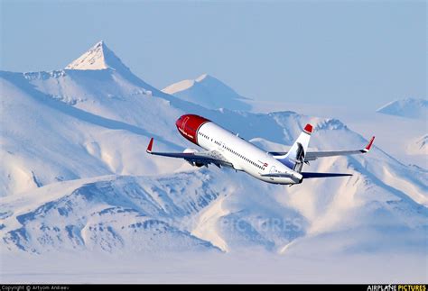 flights to spitsbergen|norwegian flights to svalbard.